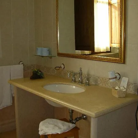 Tavernola - Locanda Di Campagna Hotel Battipaglia